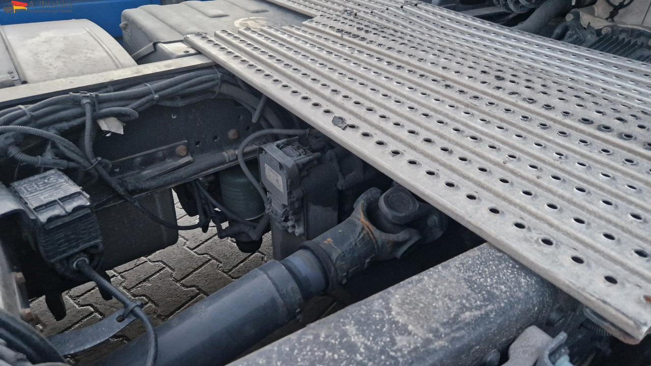 MAN 18.480 TGX XLX Retarder 2x Tank deutsches Fahrzeug, einsatzbereit - رأس تريلا: صورة 2 MAN 18.480 TGX XLX Retarder 2x Tank deutsches Fahrzeug, einsatzbereit - رأس تريلا: صورة 2