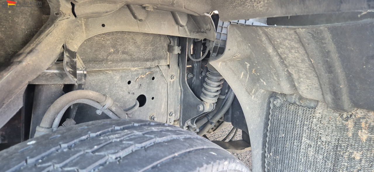 MAN TGL 8.160 4x2 Brotkoffer mit Kühlfach nicht fahrbereit ! nicht rollfähig - شاحنة توصيل مبردة: صورة 5 MAN TGL 8.160 4x2 Brotkoffer mit Kühlfach nicht fahrbereit ! nicht rollfähig - شاحنة توصيل مبردة: صورة 5