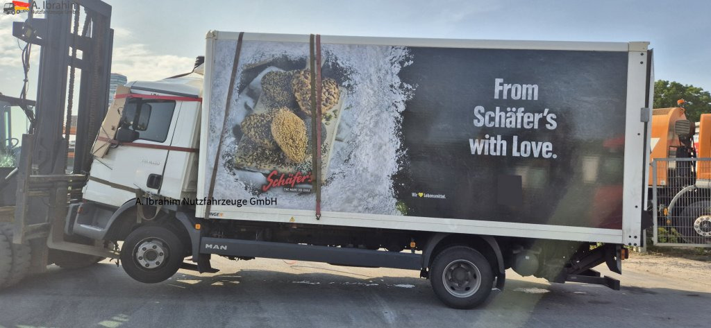 MAN TGL 8.160 4x2 Brotkoffer mit Kühlfach nicht fahrbereit ! nicht rollfähig - شاحنة توصيل مبردة: صورة 1 MAN TGL 8.160 4x2 Brotkoffer mit Kühlfach nicht fahrbereit ! nicht rollfähig - شاحنة توصيل مبردة: صورة 1