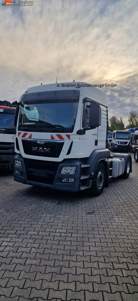 MAN TGS 18.400 PTO für Kompressor Retarder, Navi - مقطورة السحب: صورة 1 MAN TGS 18.400 PTO für Kompressor Retarder, Navi - مقطورة السحب: صورة 1