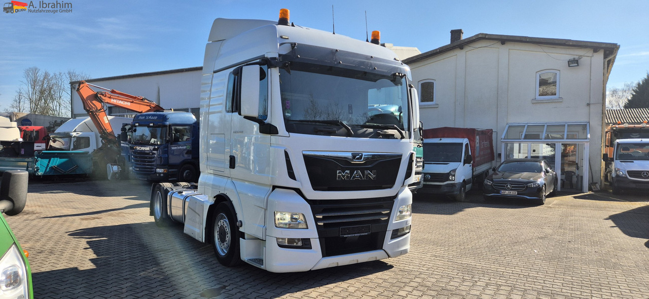 رأس تريلا MAN TGX 18.460 Retarder, Klima, 1. Hand 04 2018: صورة 10