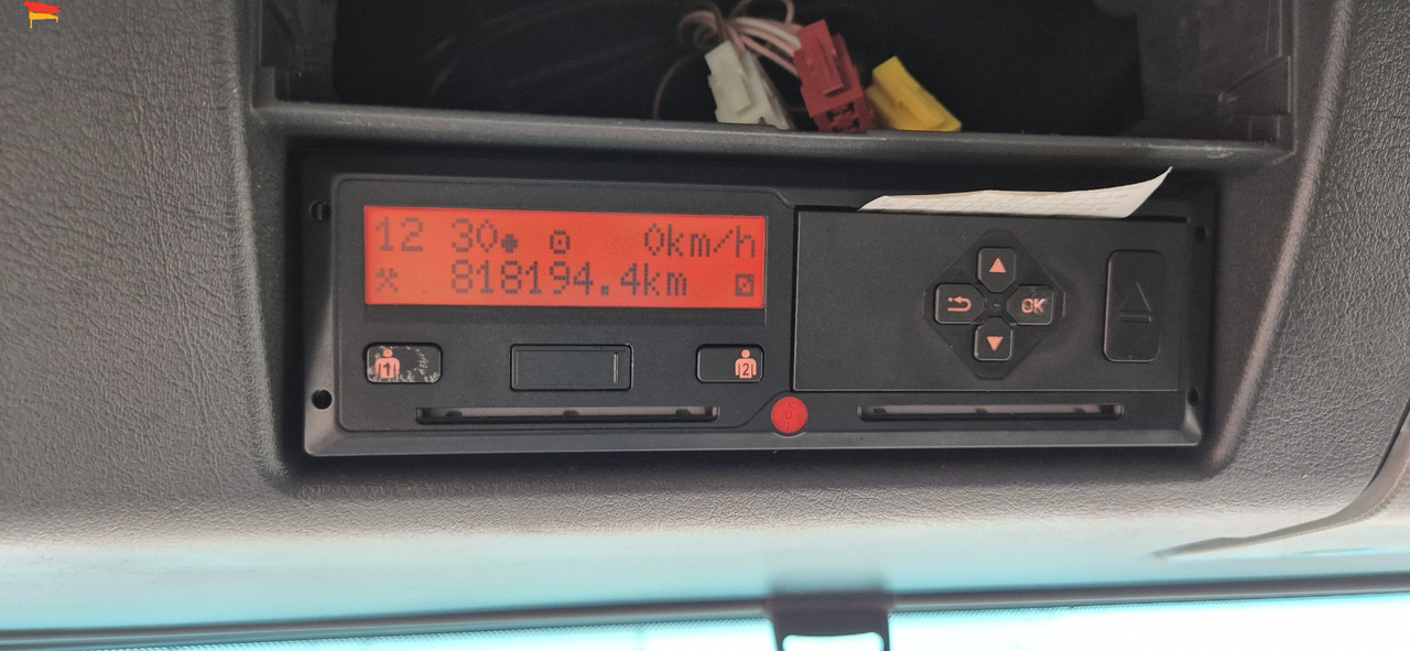 MAN TGX 26.460 Vario-Rahmen deutsches Fahrzeug. ohne Wechselbrücke - شاحنة ذات ستائر جانبية: صورة 4 MAN TGX 26.460 Vario-Rahmen deutsches Fahrzeug. ohne Wechselbrücke - شاحنة ذات ستائر جانبية: صورة 4