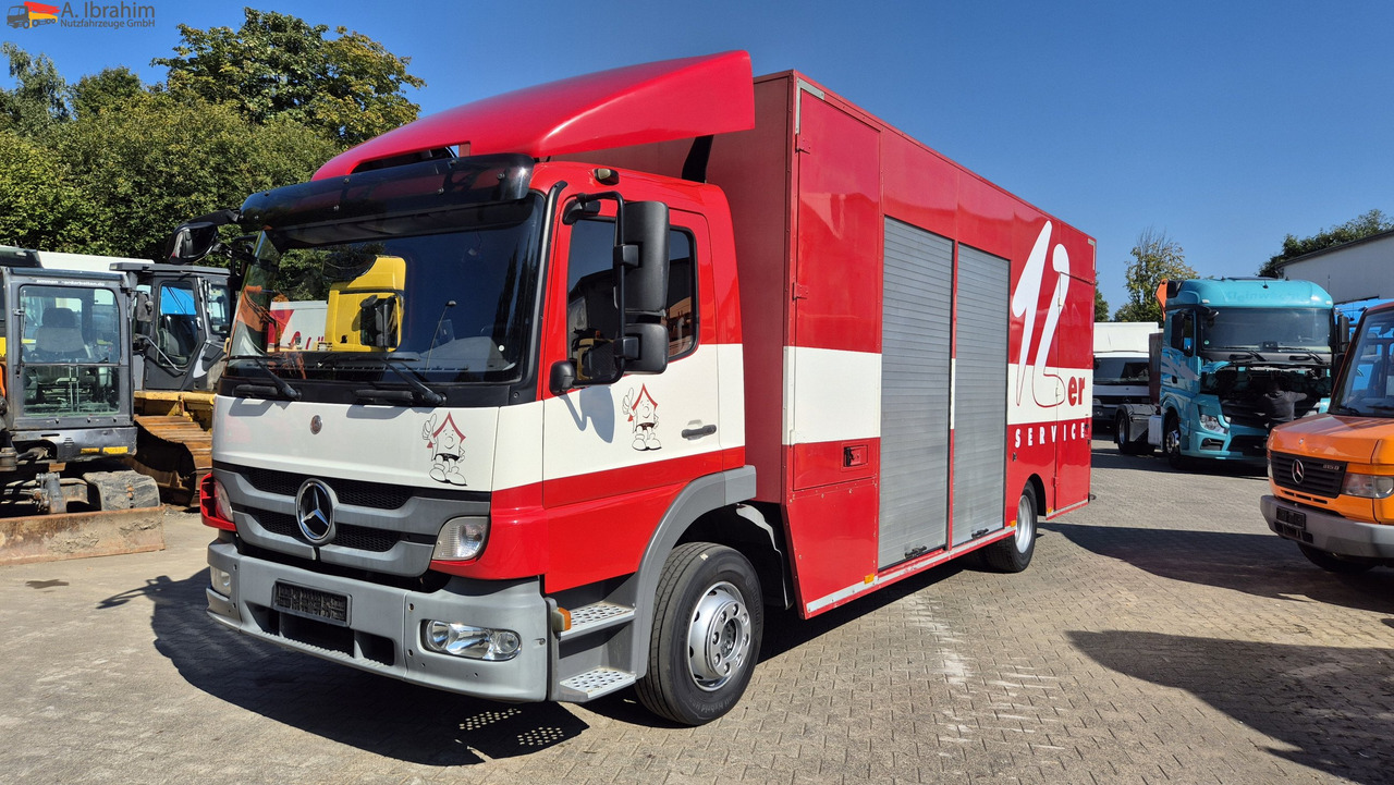 Mercedes-Benz 1222 Werkstattkoffer mit Regalsystem - شاحنة صندوقية: صورة 1 Mercedes-Benz 1222 Werkstattkoffer mit Regalsystem - شاحنة صندوقية: صورة 1