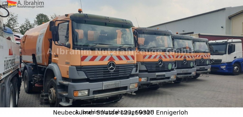 Mercedes-Benz 1823 DB 1823,Optifant 70, 3677 h Betriebsst., 2 Motors, 3 Pedals - سياره كنس شوارع: صورة 3 Mercedes-Benz 1823 DB 1823,Optifant 70, 3677 h Betriebsst., 2 Motors, 3 Pedals - سياره كنس شوارع: صورة 3