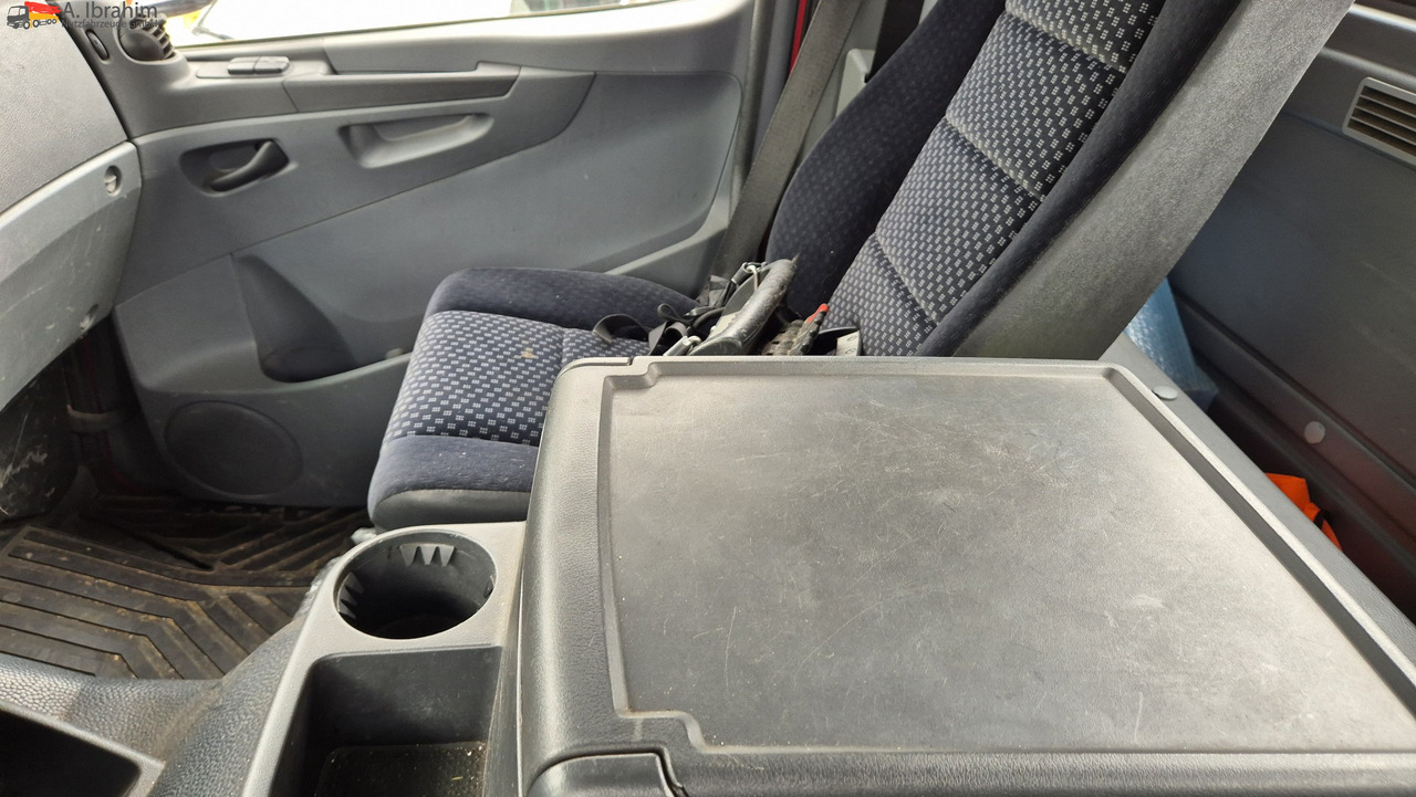 Mercedes-Benz 1829L mit Kran HIAB 111 Hiduo , Funk FB - شاحنات مسطحة, شاحنة كرين: صورة 5 Mercedes-Benz 1829L mit Kran HIAB 111 Hiduo , Funk FB - شاحنات مسطحة, شاحنة كرين: صورة 5