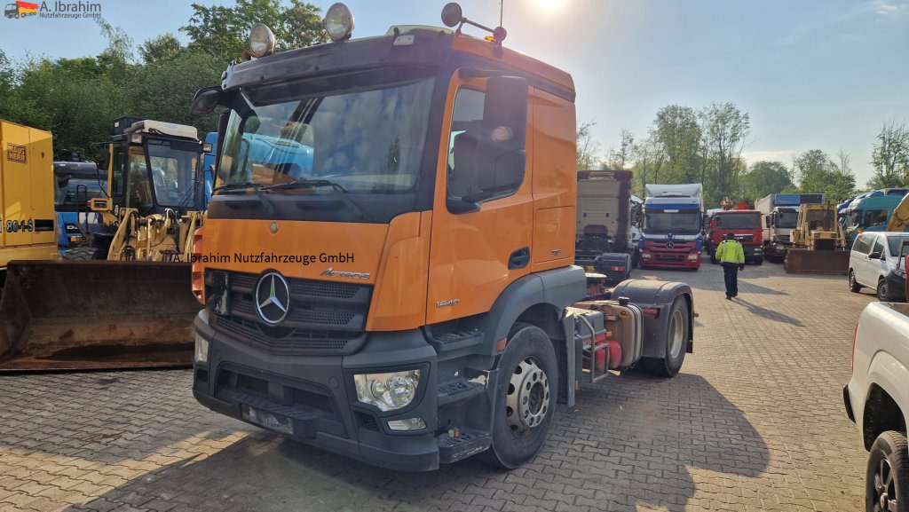 Mercedes-Benz 1840 Actros, 3x vorhanden, identisch - مقطورة السحب: صورة 1 Mercedes-Benz 1840 Actros, 3x vorhanden, identisch - مقطورة السحب: صورة 1