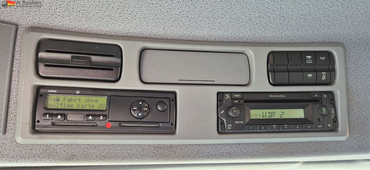 Mercedes-Benz 1841 Kran HIAB 166Bj. 2016 Funk FB ,mp3 - رأس تريلا: صورة 3 Mercedes-Benz 1841 Kran HIAB 166Bj. 2016 Funk FB ,mp3 - رأس تريلا: صورة 3