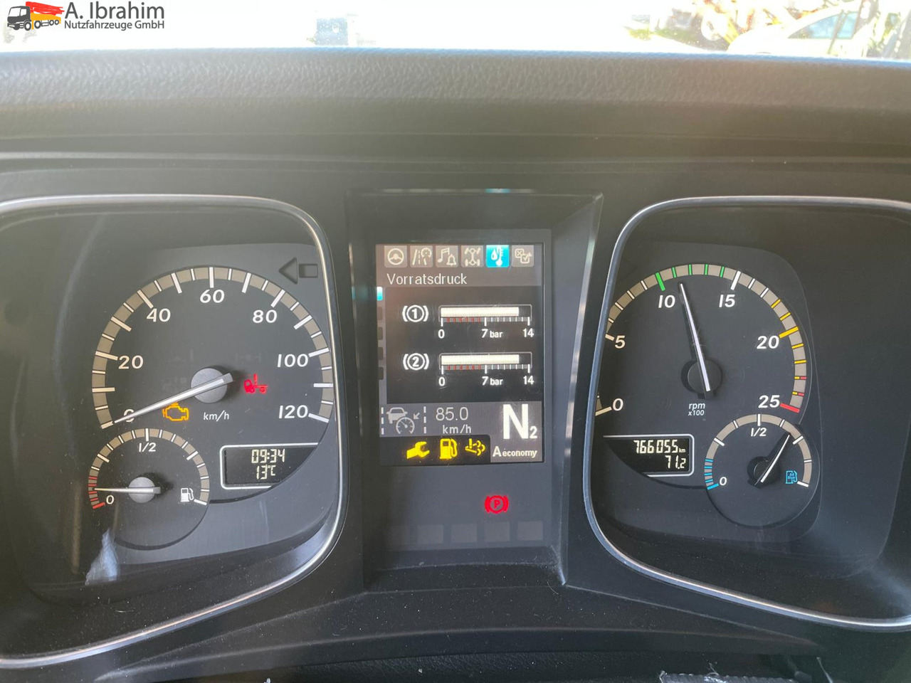 Mercedes-Benz 1842 LS Retarder Klima, Zustand gut, fehlerfrei deutsches Fahrzeug - رأس تريلا: صورة 2 Mercedes-Benz 1842 LS Retarder Klima, Zustand gut, fehlerfrei deutsches Fahrzeug - رأس تريلا: صورة 2