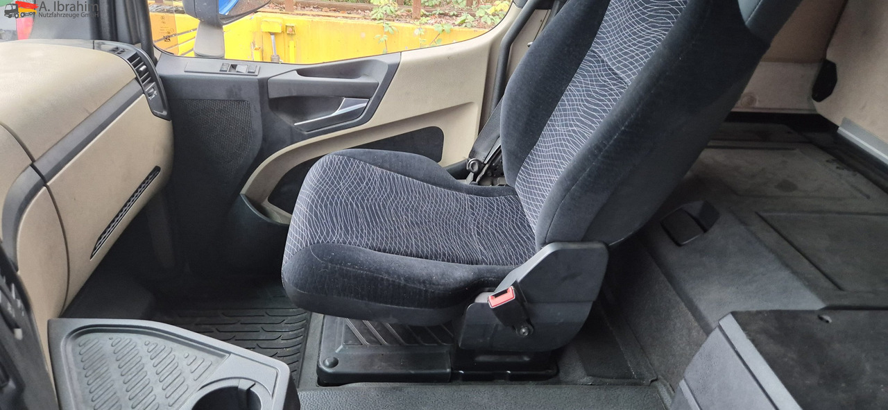 Mercedes-Benz 1843 Klima, Retarder, Topzustand, einsatzbereit sehr sauber, technisch top - رأس تريلا: صورة 4 Mercedes-Benz 1843 Klima, Retarder, Topzustand, einsatzbereit sehr sauber, technisch top - رأس تريلا: صورة 4