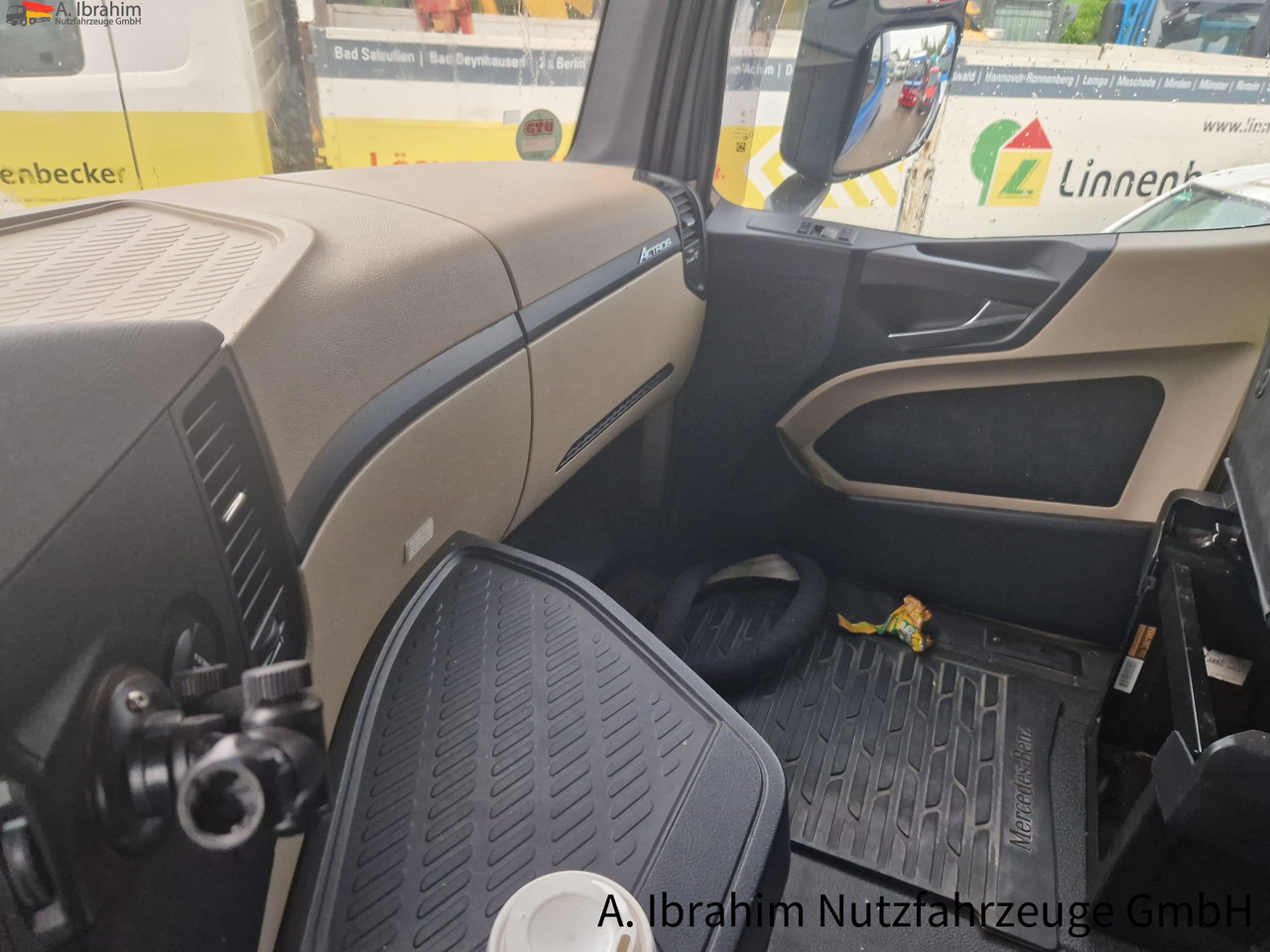 Mercedes-Benz 1845 Retarder Klima, Kühlschrank deutsches Fahrzeug - رأس تريلا: صورة 5 Mercedes-Benz 1845 Retarder Klima, Kühlschrank deutsches Fahrzeug - رأس تريلا: صورة 5