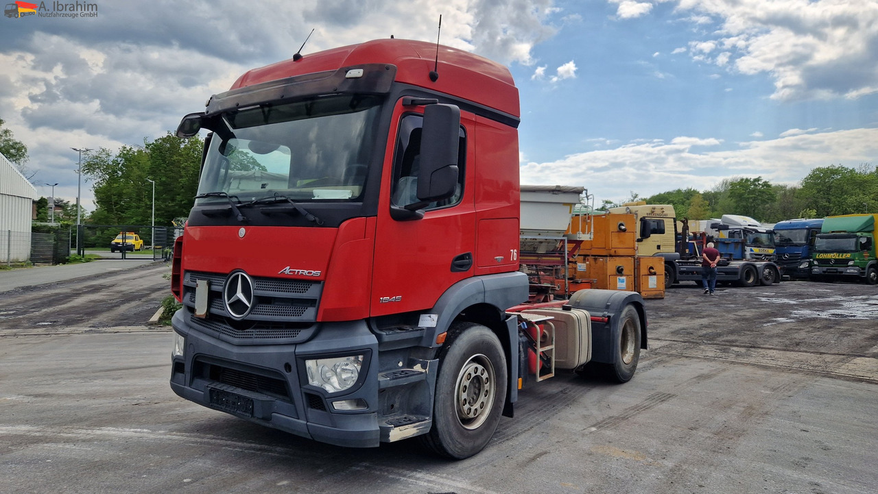 Mercedes-Benz DB 1843 Retarder Kipphydraulik - رأس تريلا: صورة 1 Mercedes-Benz DB 1843 Retarder Kipphydraulik - رأس تريلا: صورة 1