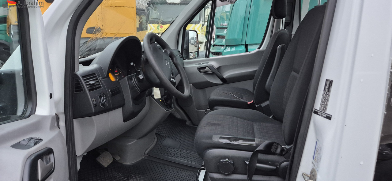 Mercedes-Benz Sprinter DB 319 CDI Automatik, Tempomat, ATM bei 290 tkm - شاحنة سحب: صورة 2 Mercedes-Benz Sprinter DB 319 CDI Automatik, Tempomat, ATM bei 290 tkm - شاحنة سحب: صورة 2