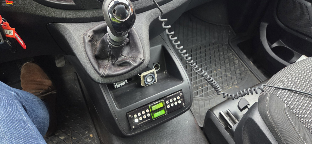 Mercedes-Benz Vito Tourer BF 3-GST Zeichen Anlage 3050 kg zzGw - شاحنة بيع: صورة 3 Mercedes-Benz Vito Tourer BF 3-GST Zeichen Anlage 3050 kg zzGw - شاحنة بيع: صورة 3