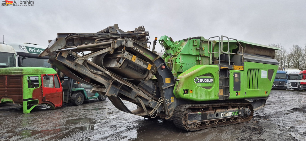 Terex Cobra 230 mobile Brechanlager Prallbrecher - آلات الإنشاء: صورة 1 Terex Cobra 230 mobile Brechanlager Prallbrecher - آلات الإنشاء: صورة 1