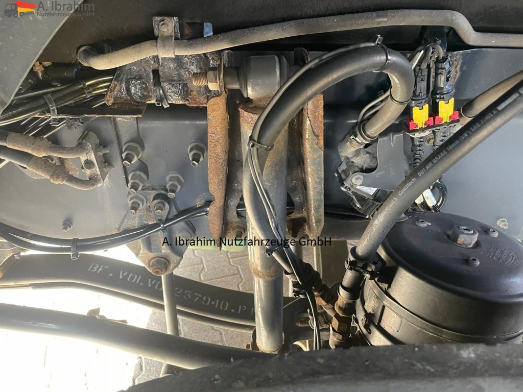 Volvo FH 460 Vollspoiler , Globetrotter XL , Kipphydraulik, Klima, Topzustand - مقطورة السحب: صورة 5 Volvo FH 460 Vollspoiler , Globetrotter XL , Kipphydraulik, Klima, Topzustand - مقطورة السحب: صورة 5