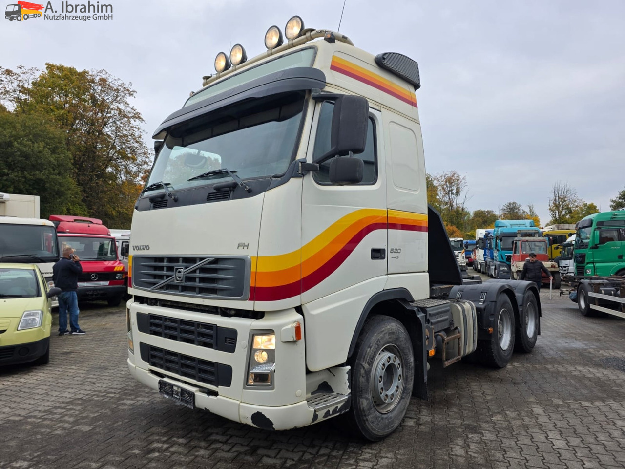 Volvo FH 520 | 6x4 | Schaltgetriebe | Blatt Blatt Klima | Trommelbremse | 3 Pedals - رأس تريلا: صورة 1 Volvo FH 520 | 6x4 | Schaltgetriebe | Blatt Blatt Klima | Trommelbremse | 3 Pedals - رأس تريلا: صورة 1