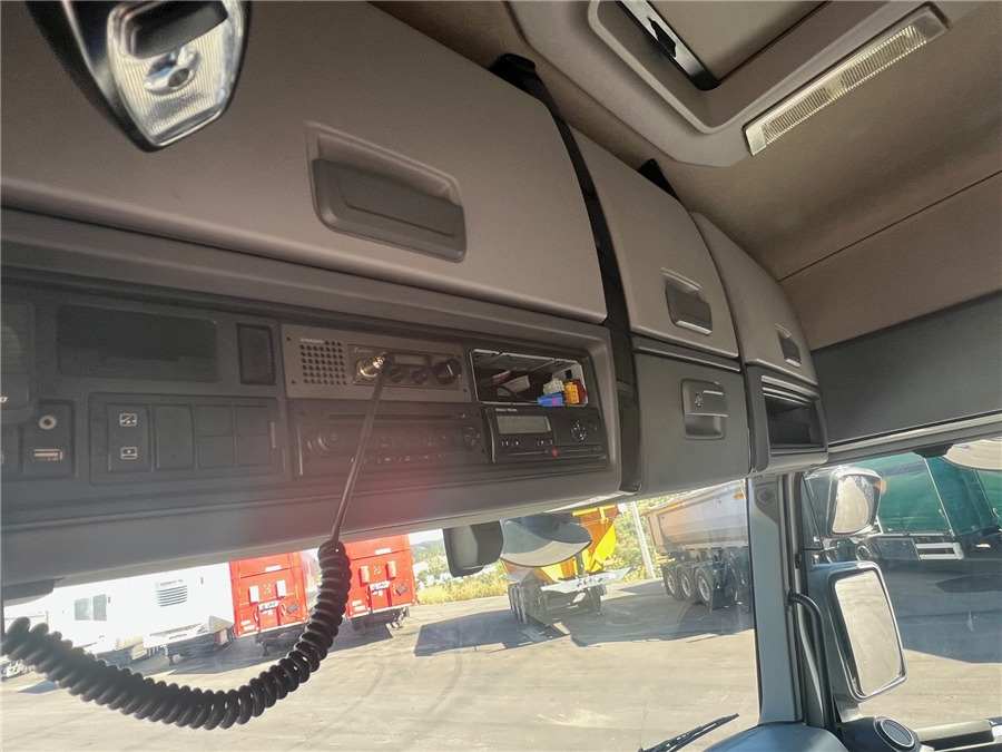 ناقلة حاويات/ شاحنة حاويات Renault T430: صورة 12 ناقلة حاويات/ شاحنة حاويات Renault T430: صورة 12