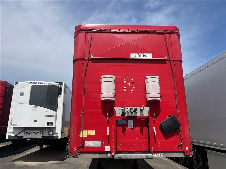 SCHMITZ CARGOBULL SCB-S3T TETO ELEVAR - نصف مقطورة بستائر جانبية: صورة 3 SCHMITZ CARGOBULL SCB-S3T TETO ELEVAR - نصف مقطورة بستائر جانبية: صورة 3