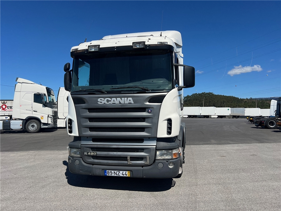 Scania R420 - مقطورة السحب: صورة 2 Scania R420 - مقطورة السحب: صورة 2