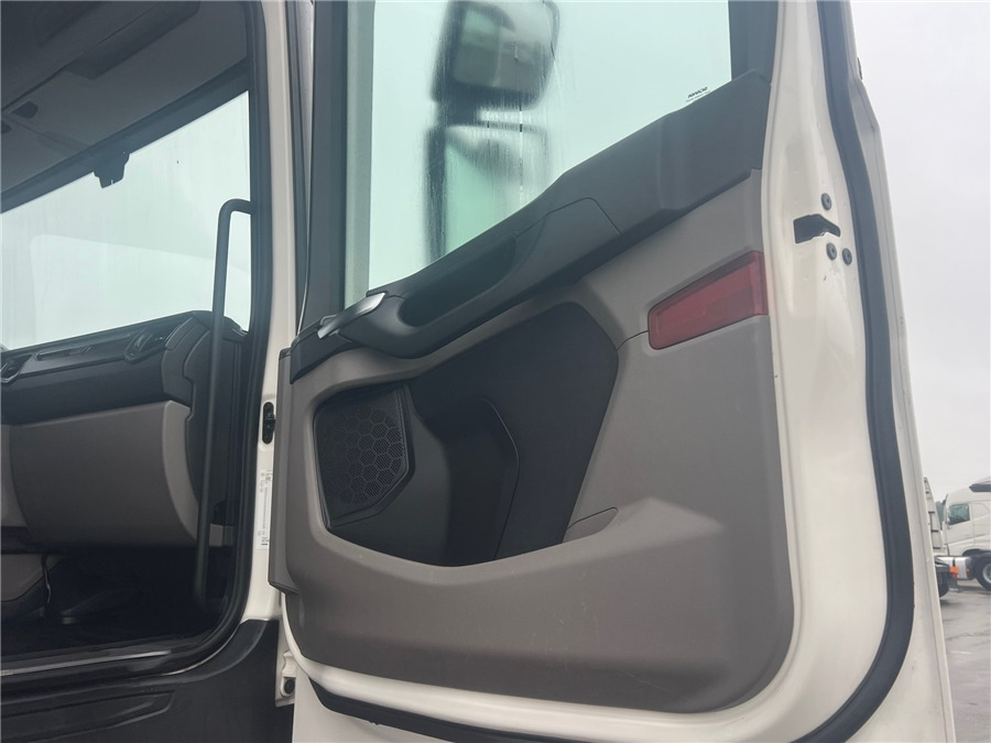 رأس تريلا Scania R450 / RETARDER: صورة 11