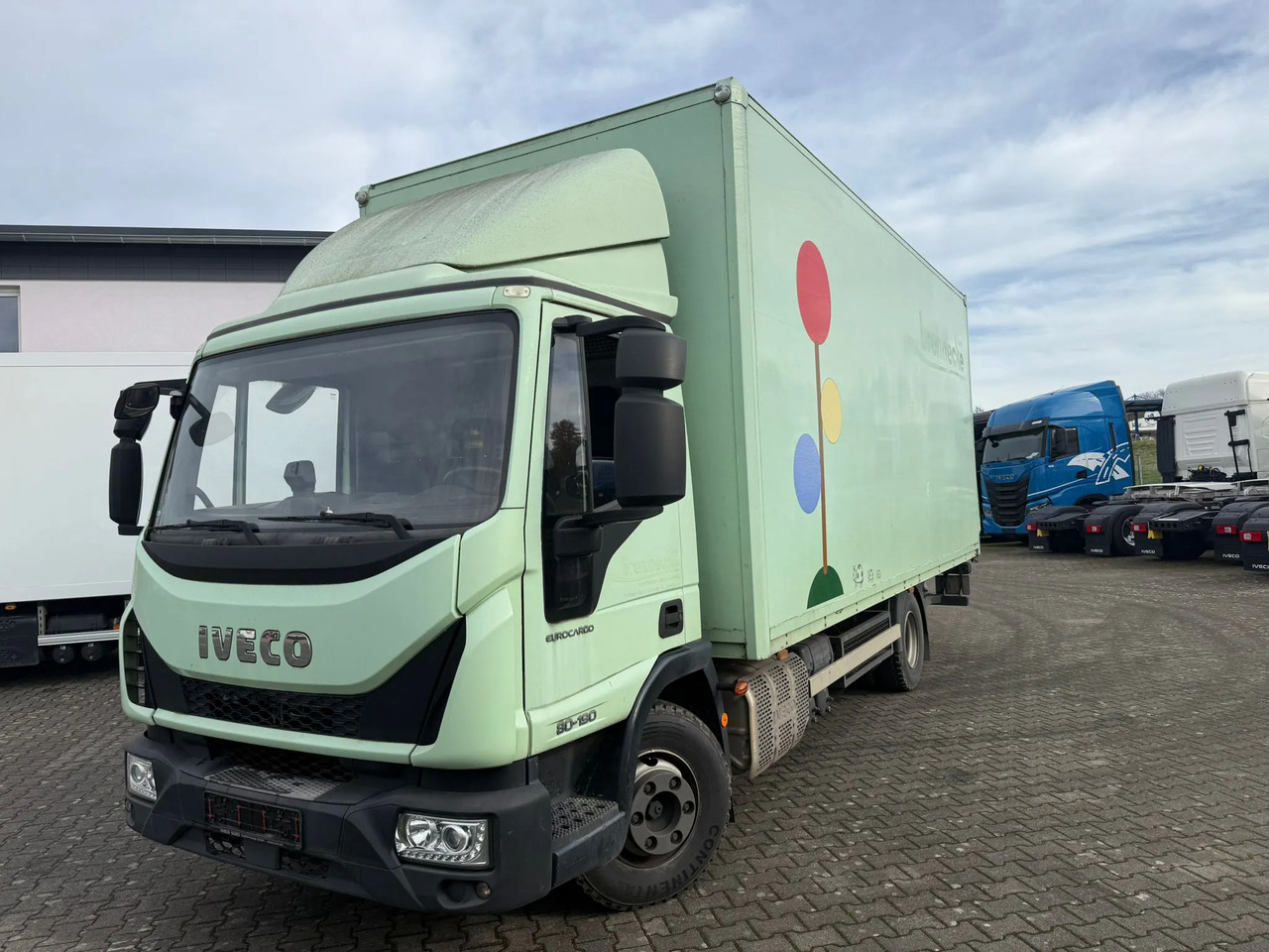IVECO EUROCARGO 80E19 - شاحنة صندوقية: صورة 1 IVECO EUROCARGO 80E19 - شاحنة صندوقية: صورة 1