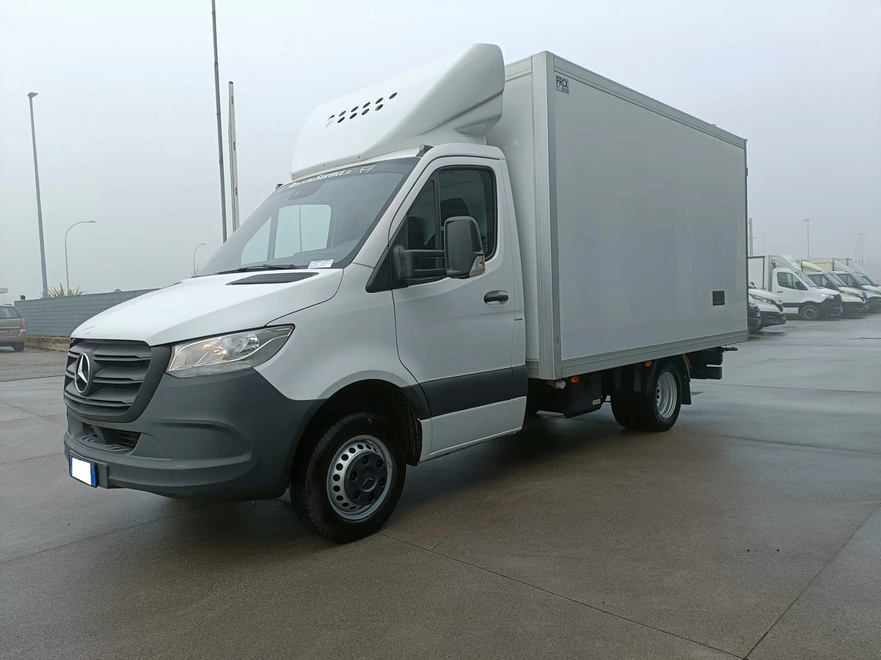 MERCEDES BENZ SPRINTER 415 150 CV - شاحنة توصيل مبردة: صورة 3 MERCEDES BENZ SPRINTER 415 150 CV - شاحنة توصيل مبردة: صورة 3