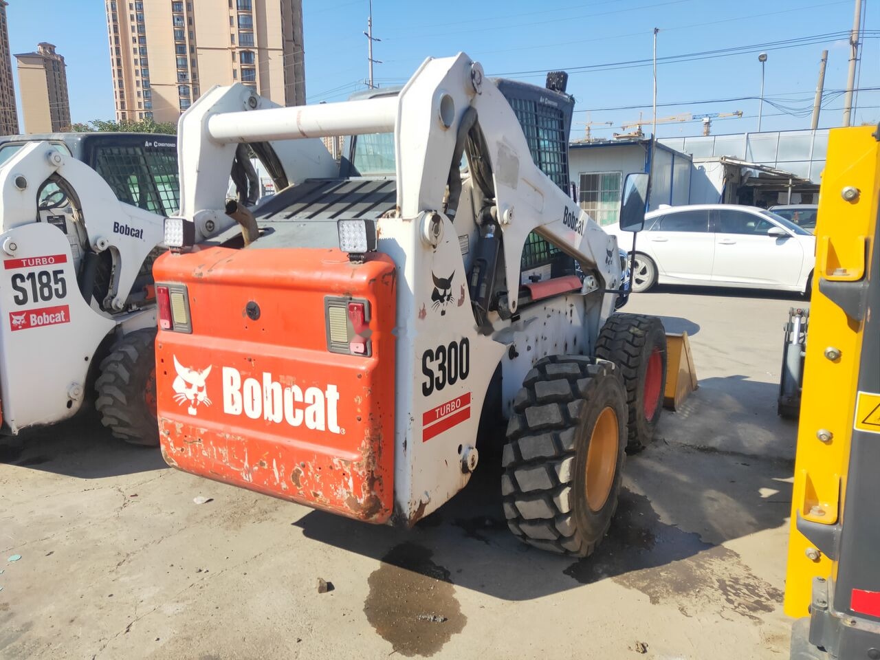 Bobcat S300 - شيول صغير: صورة 4 Bobcat S300 - شيول صغير: صورة 4