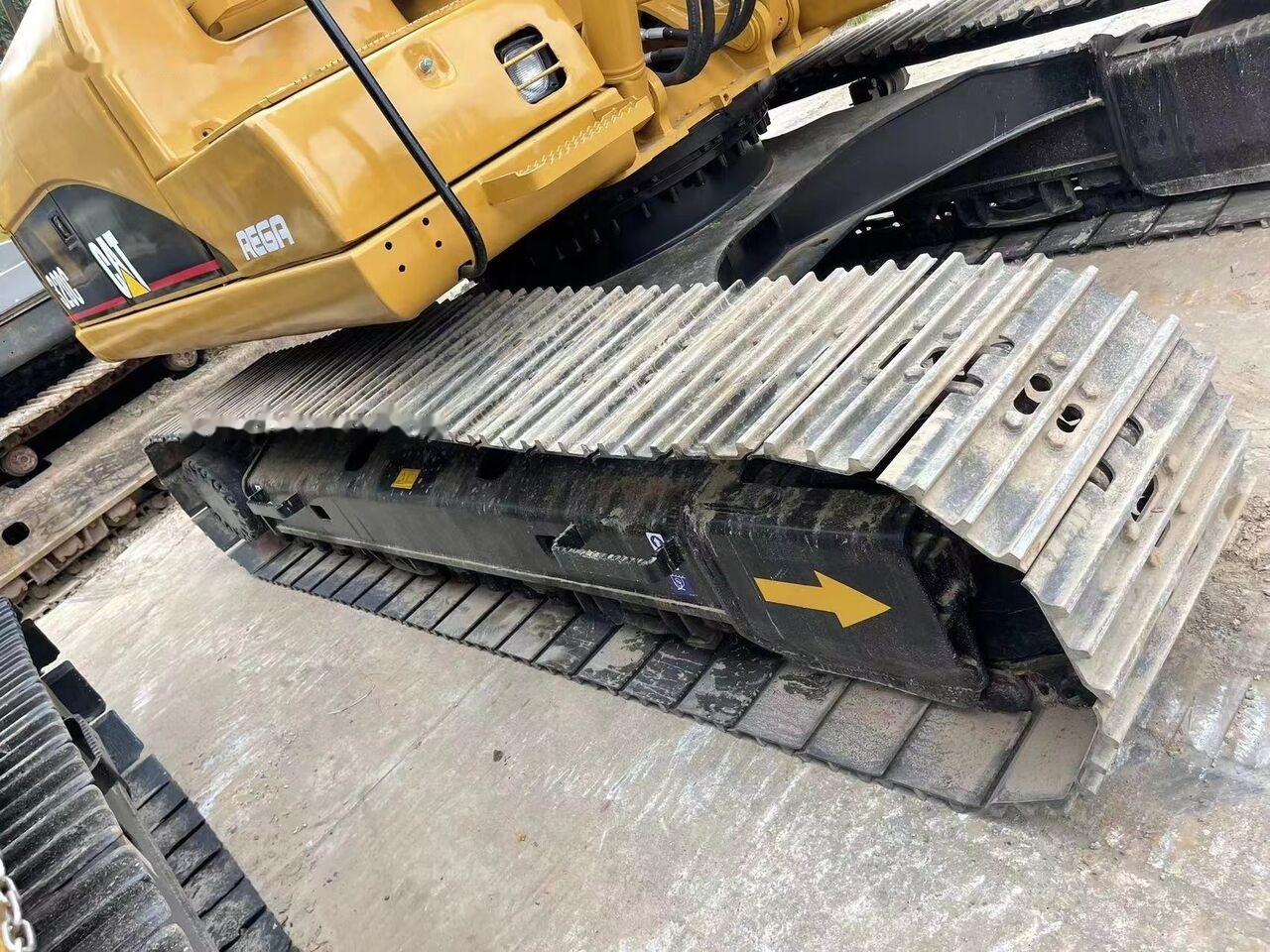 Caterpillar 320C - حفار زاحف: صورة 5 Caterpillar 320C - حفار زاحف: صورة 5