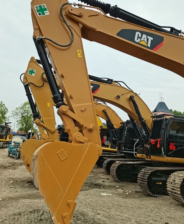 Caterpillar 330D - حفار زاحف: صورة 1 Caterpillar 330D - حفار زاحف: صورة 1