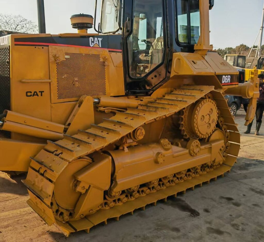 Caterpillar D6R - بلدوزر: صورة 1 Caterpillar D6R - بلدوزر: صورة 1