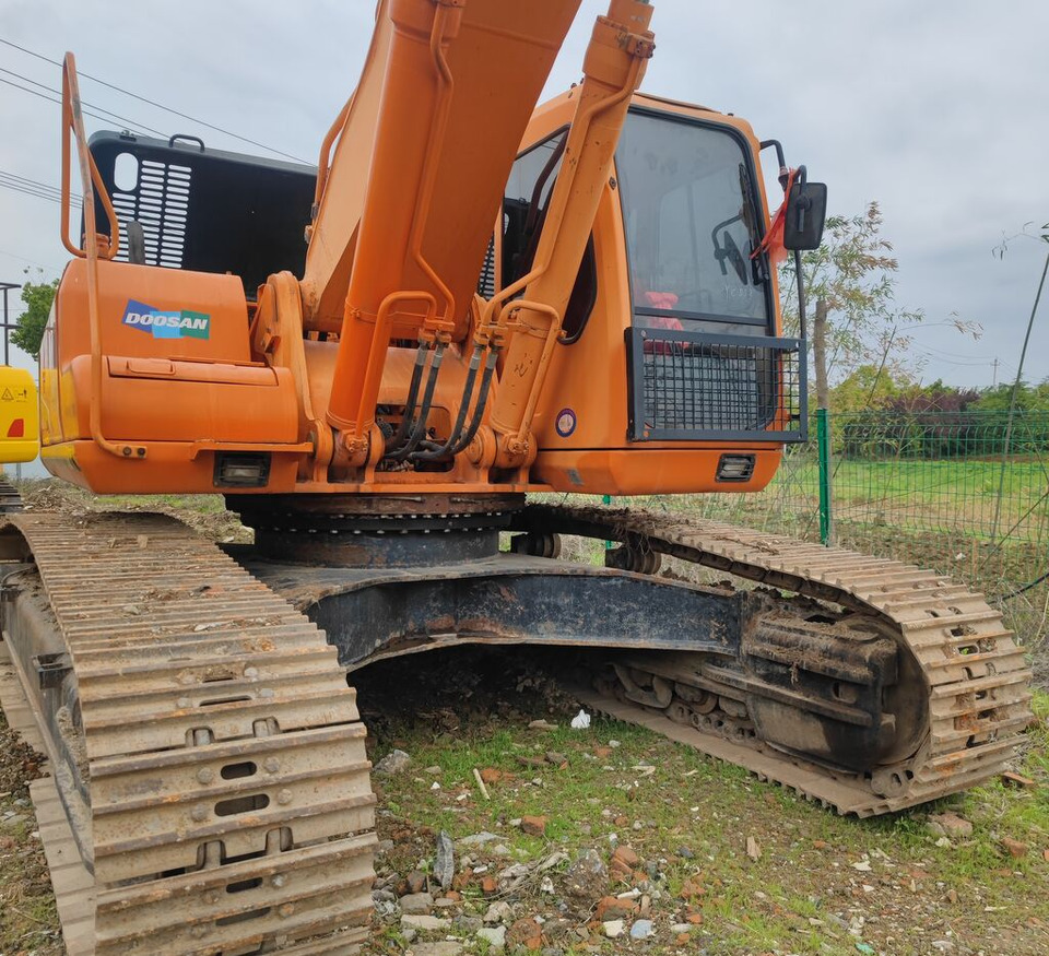 Doosan DX420LC-7 - حفار زاحف: صورة 4 Doosan DX420LC-7 - حفار زاحف: صورة 4
