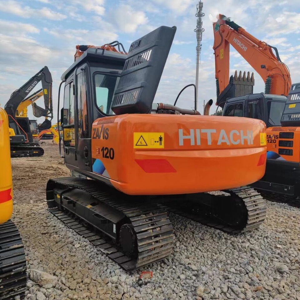 Hitachi ZX120 - حفار زاحف: صورة 5 Hitachi ZX120 - حفار زاحف: صورة 5