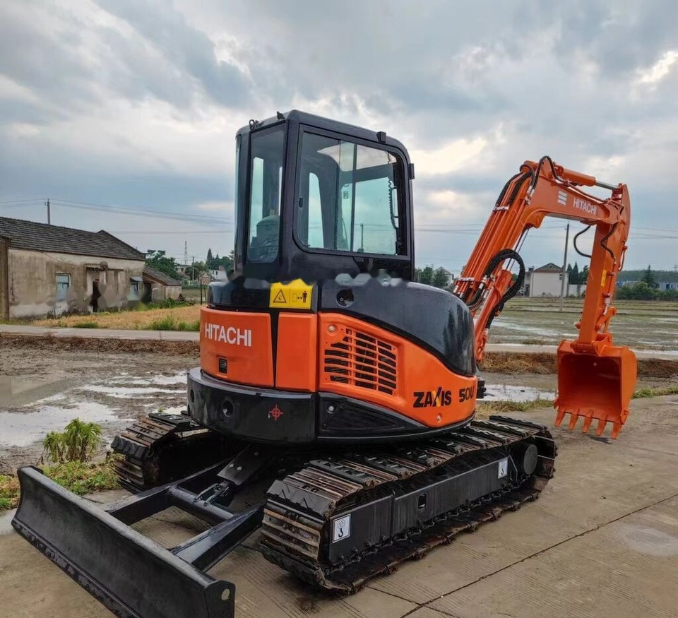 Hitachi ZX50U - حفار صغير: صورة 2 Hitachi ZX50U - حفار صغير: صورة 2
