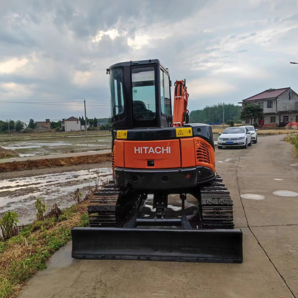 Hitachi ZX50 - حفار صغير: صورة 4 Hitachi ZX50 - حفار صغير: صورة 4
