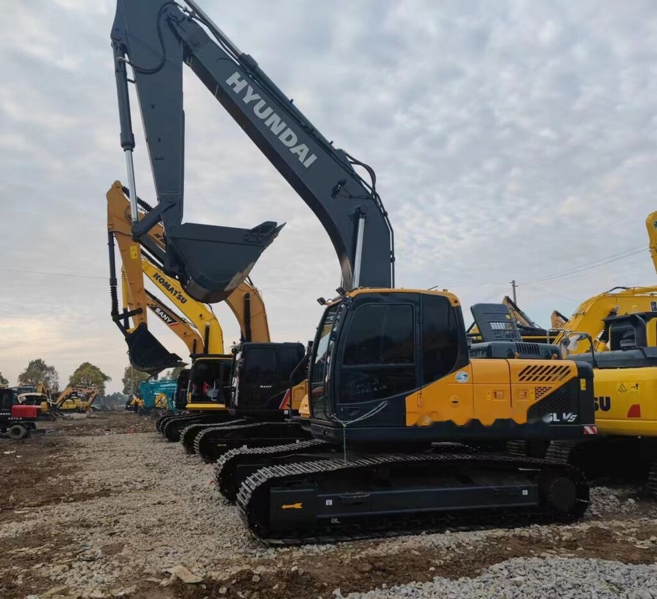 Hyundai R225VS - حفار زاحف: صورة 4 Hyundai R225VS - حفار زاحف: صورة 4
