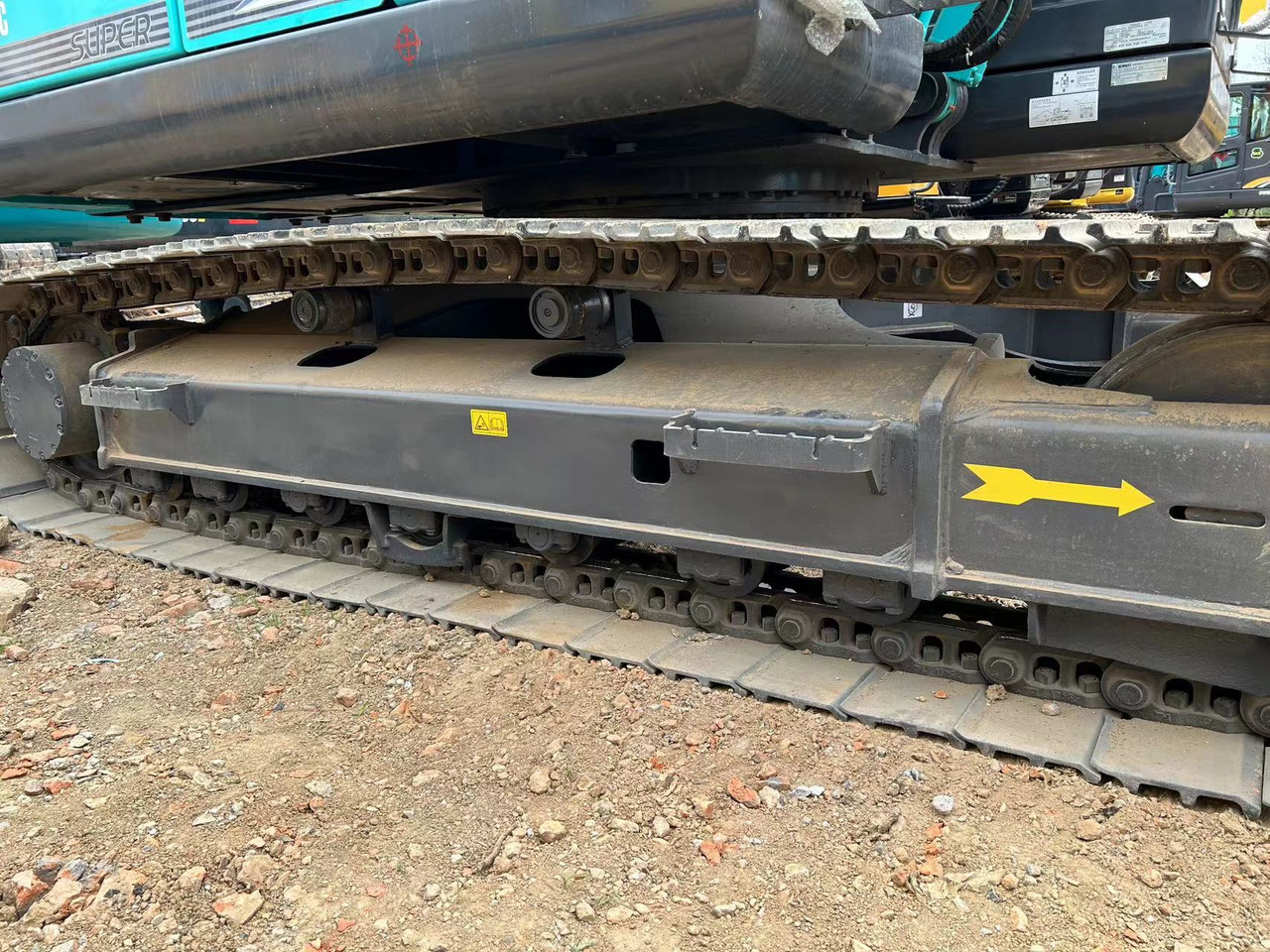 حفار زاحف KOBELCO SK140LC-8: صورة 6