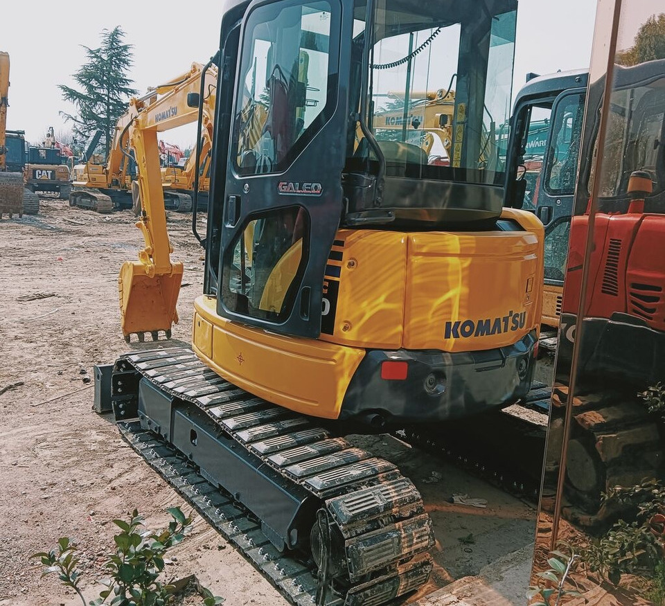 Komatsu PC40MR - حفار صغير: صورة 3 Komatsu PC40MR - حفار صغير: صورة 3