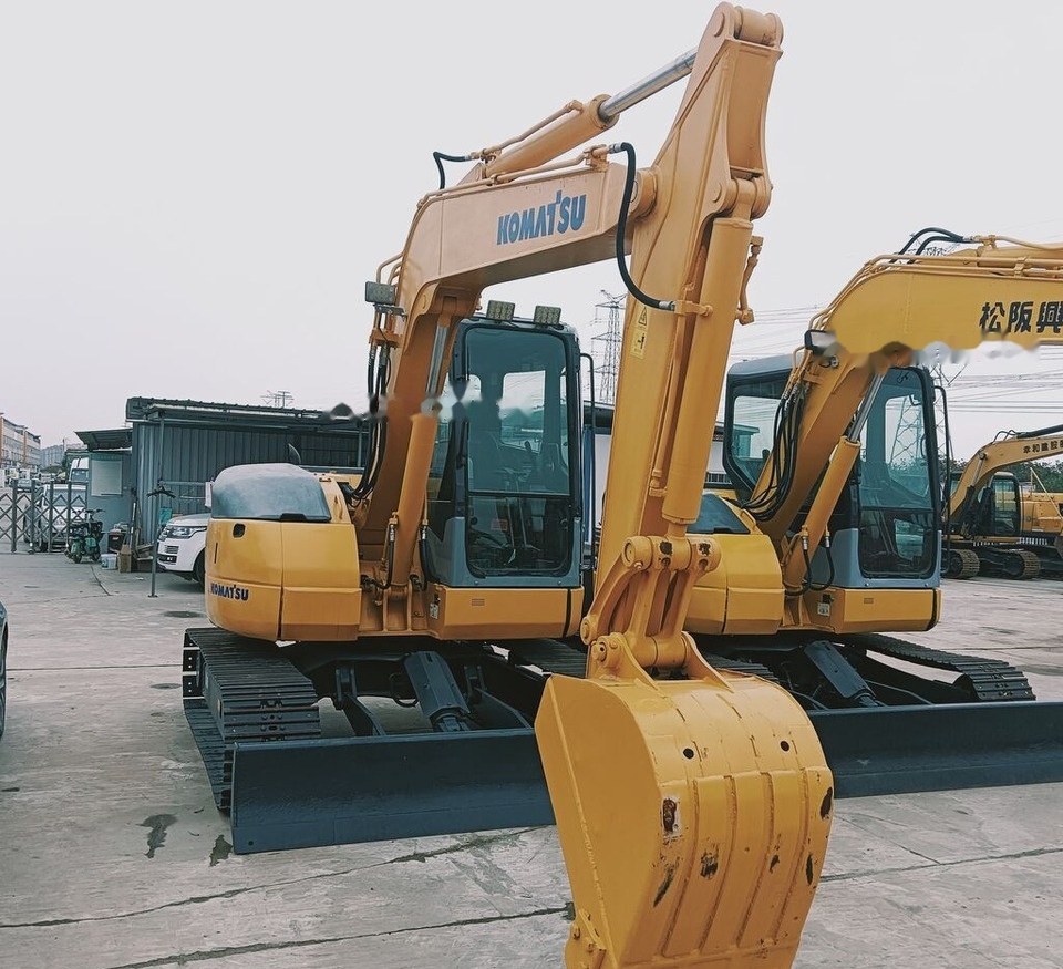 Komatsu PC78US-6 - حفار صغير: صورة 3 Komatsu PC78US-6 - حفار صغير: صورة 3