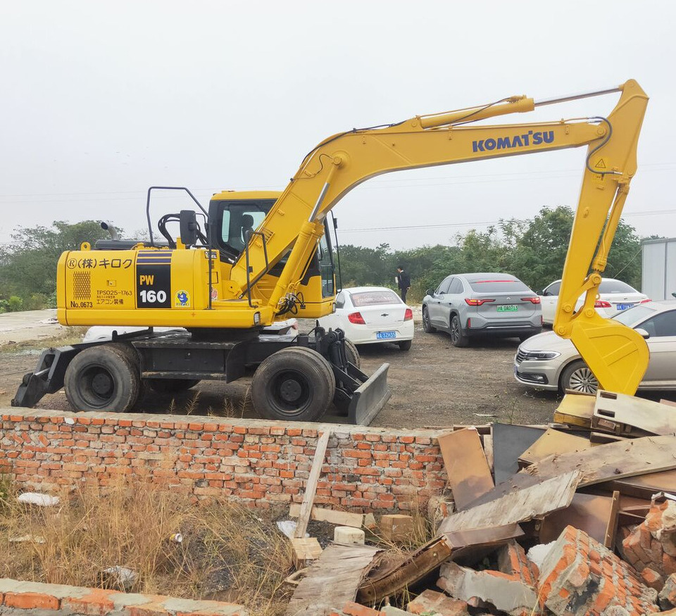 Komatsu PW160 - حفار زاحف: صورة 3 Komatsu PW160 - حفار زاحف: صورة 3