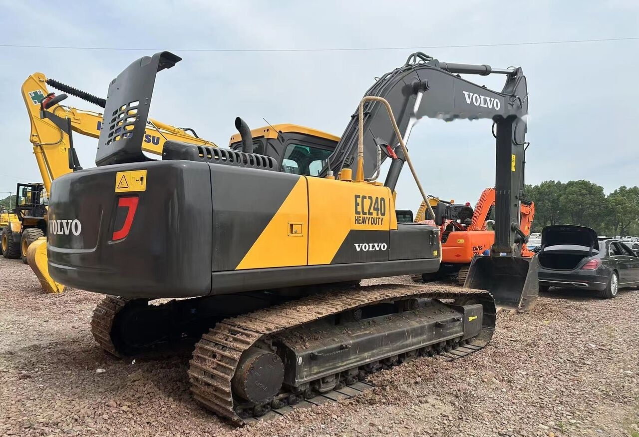 Volvo EC240 - حفار زاحف: صورة 5 Volvo EC240 - حفار زاحف: صورة 5