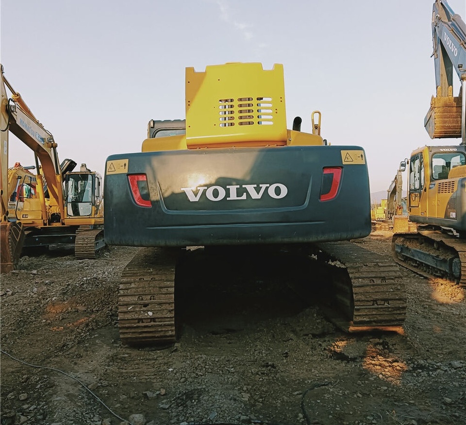 Volvo EC290BLC - حفار زاحف: صورة 1 Volvo EC290BLC - حفار زاحف: صورة 1