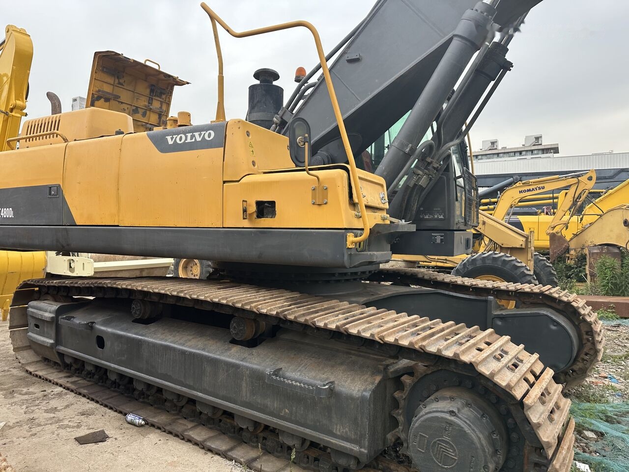 Volvo EC480DL - حفار زاحف: صورة 3 Volvo EC480DL - حفار زاحف: صورة 3