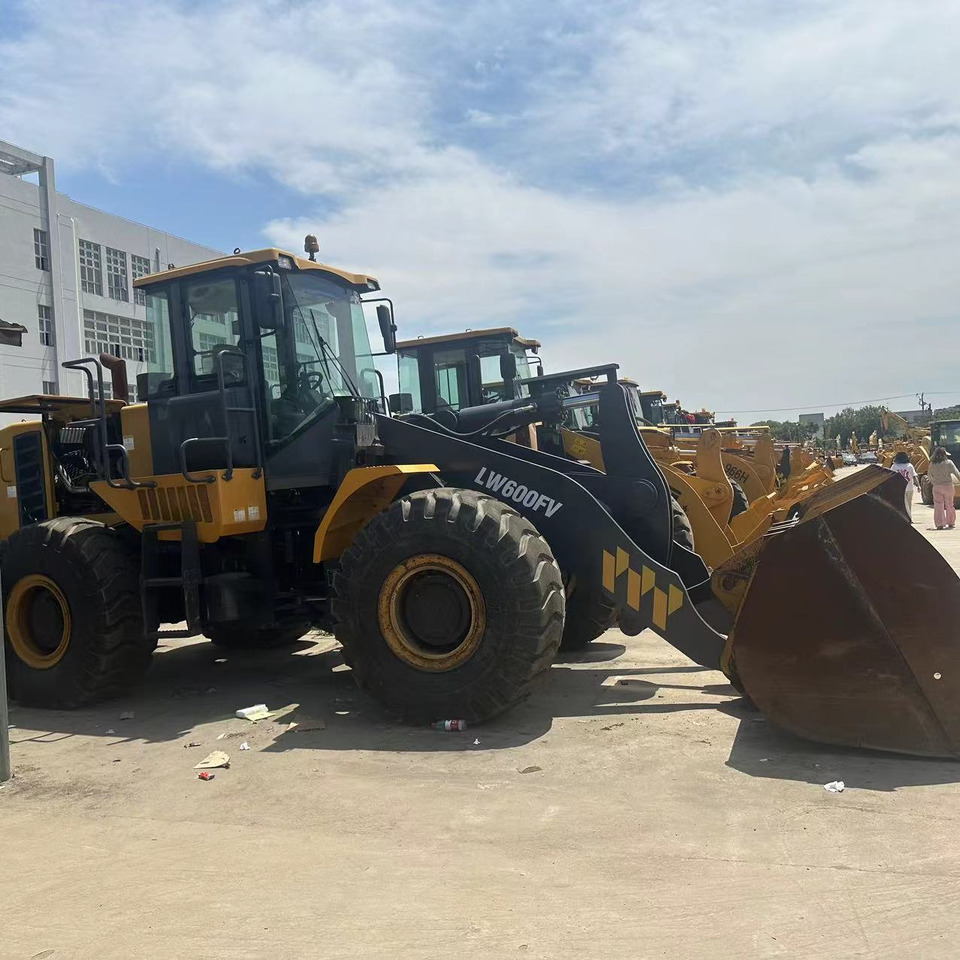 XCMG LW600FV - اللودر بعجل: صورة 5 XCMG LW600FV - اللودر بعجل: صورة 5