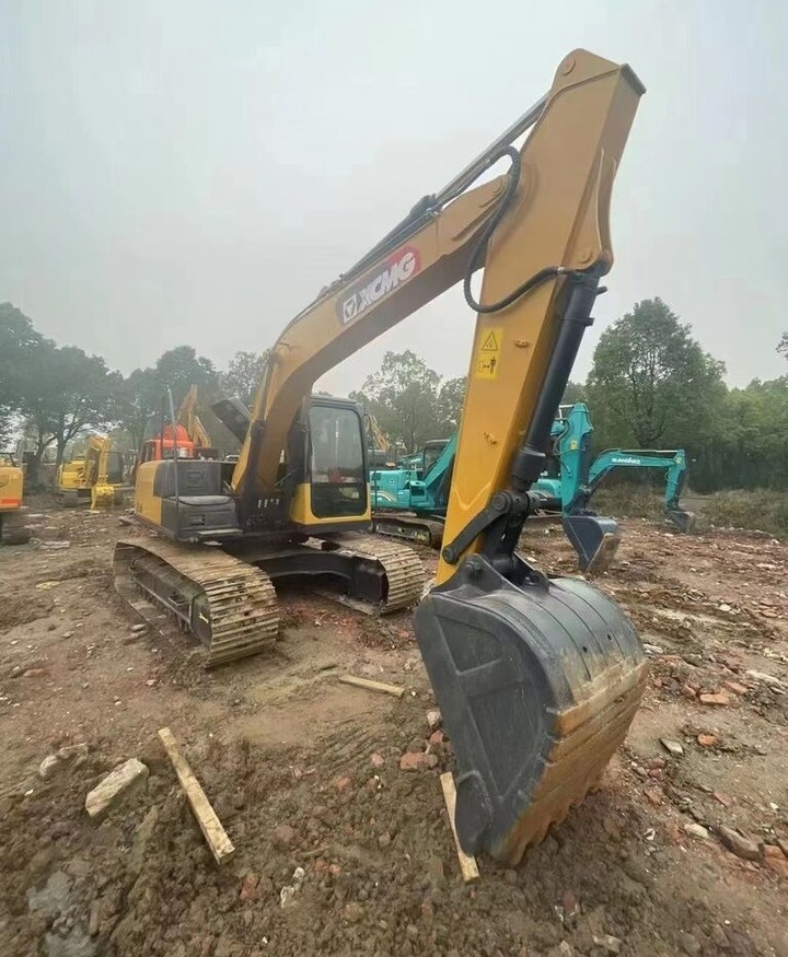 XCMG XE150D - حفار زاحف: صورة 2 XCMG XE150D - حفار زاحف: صورة 2