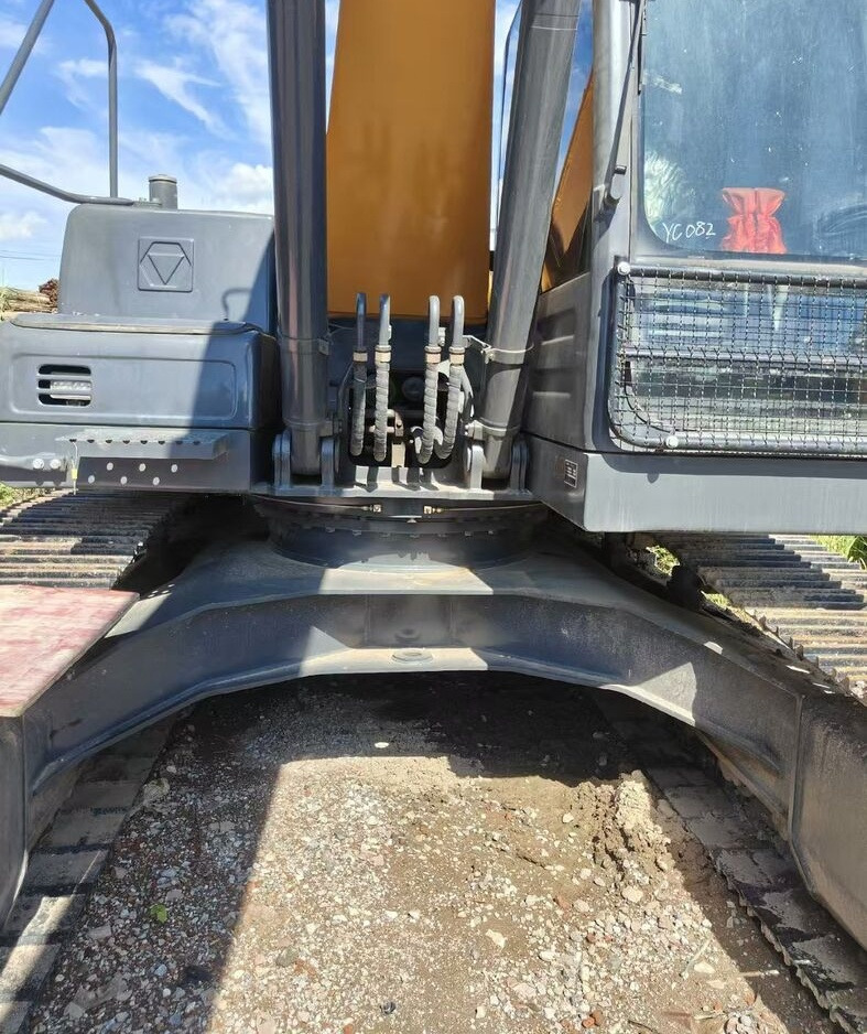 XCMG XE215DA - حفار زاحف: صورة 2 XCMG XE215DA - حفار زاحف: صورة 2