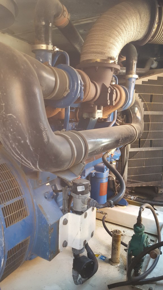 FG P600P1 600 kVA - مجموعة المولد: صورة 2 FG P600P1 600 kVA - مجموعة المولد: صورة 2