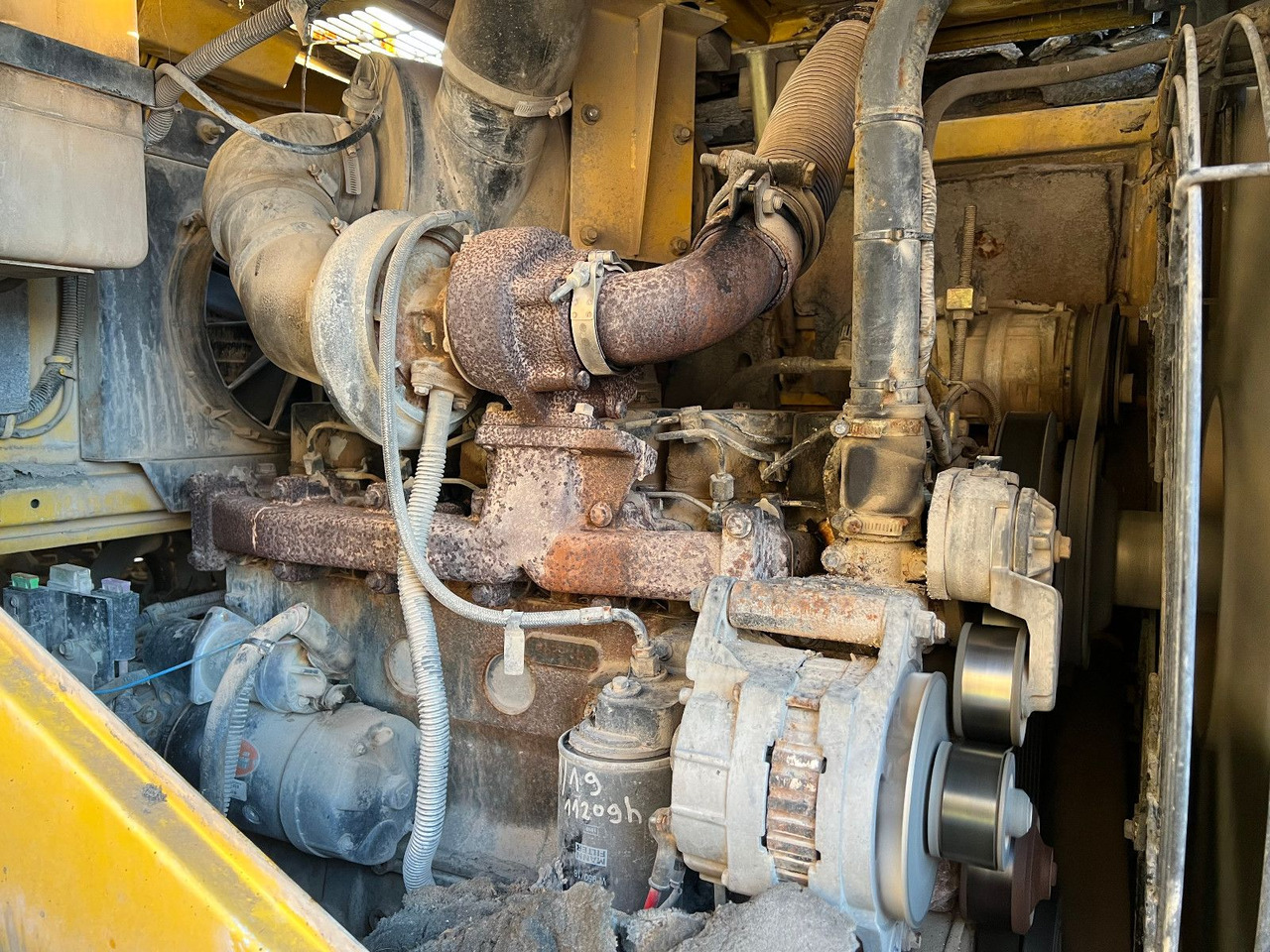 Komatsu WA 270 - اللودر بعجل: صورة 5 Komatsu WA 270 - اللودر بعجل: صورة 5