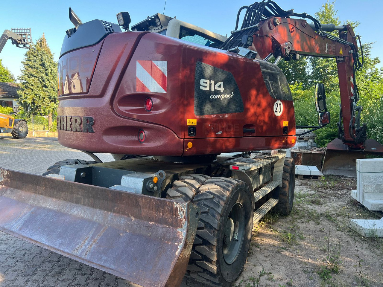 Liebherr A 914 Comp. Tilt Rotator OQ - حفار ذو عجلات: صورة 1 Liebherr A 914 Comp. Tilt Rotator OQ - حفار ذو عجلات: صورة 1