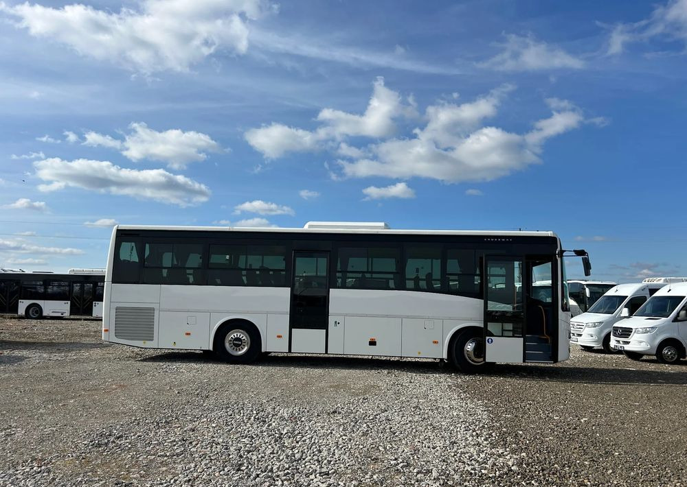 Iveco Crossway - حافلة نقل لمسافات طويلة: صورة 3 Iveco Crossway - حافلة نقل لمسافات طويلة: صورة 3