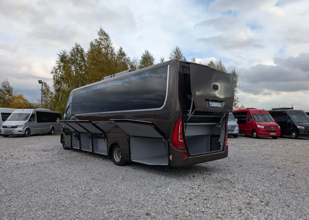 تأجير  Iveco Daily Iveco Daily: صورة 11